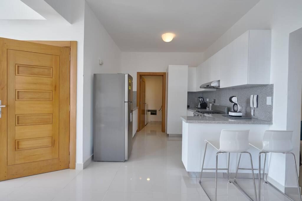 Escape Apartments, Balcony, Pool & Gym In La Julia Santo Domingo Dış mekan fotoğraf