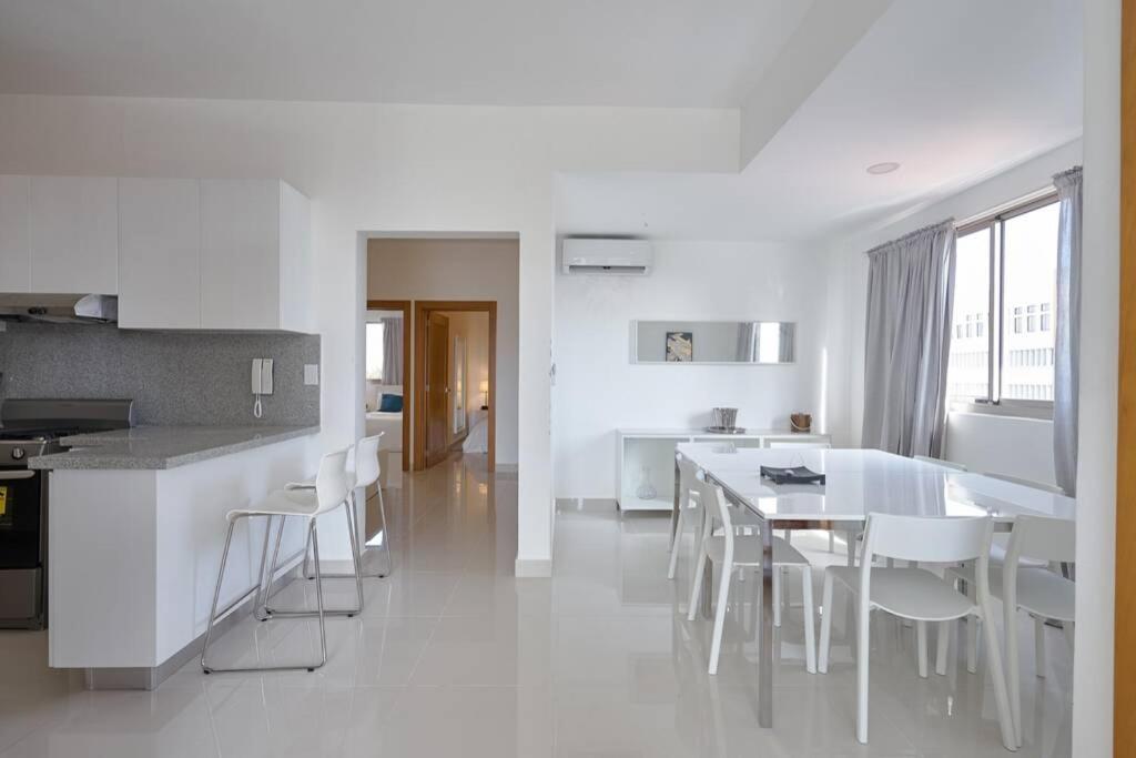 Escape Apartments, Balcony, Pool & Gym In La Julia Santo Domingo Dış mekan fotoğraf
