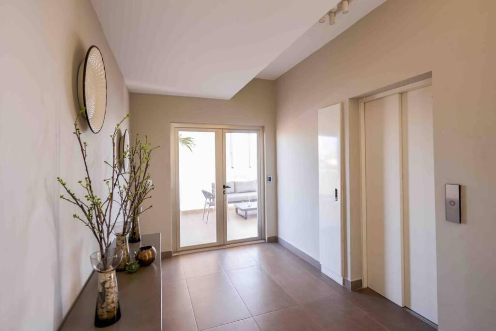 Escape Apartments, Balcony, Pool & Gym In La Julia Santo Domingo Dış mekan fotoğraf