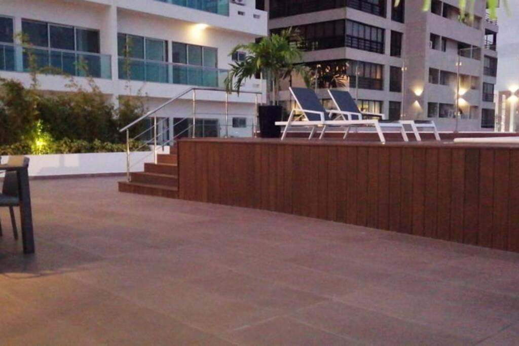 Escape Apartments, Balcony, Pool & Gym In La Julia Santo Domingo Dış mekan fotoğraf