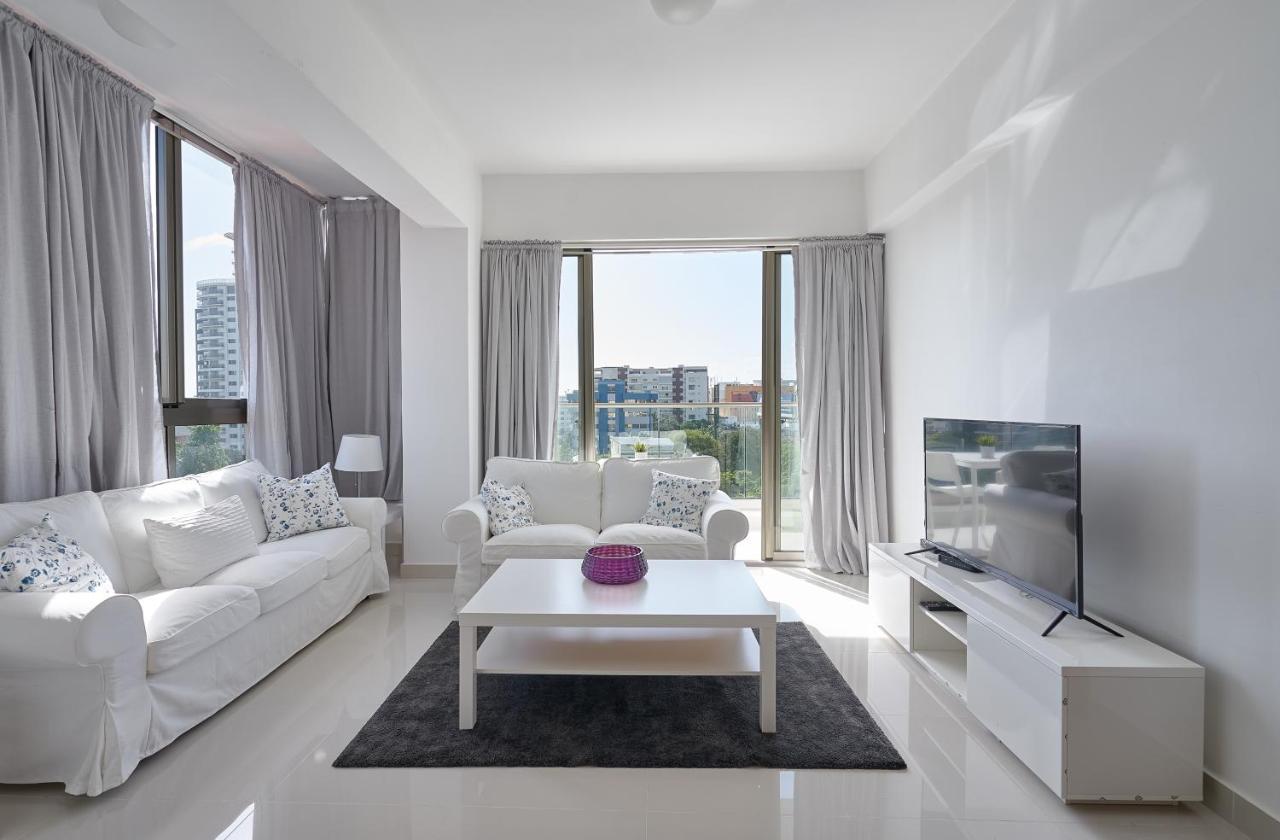 Escape Apartments, Balcony, Pool & Gym In La Julia Santo Domingo Dış mekan fotoğraf
