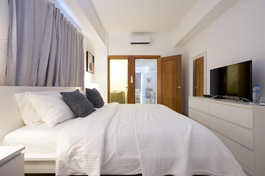 Escape Apartments, Balcony, Pool & Gym In La Julia Santo Domingo Dış mekan fotoğraf