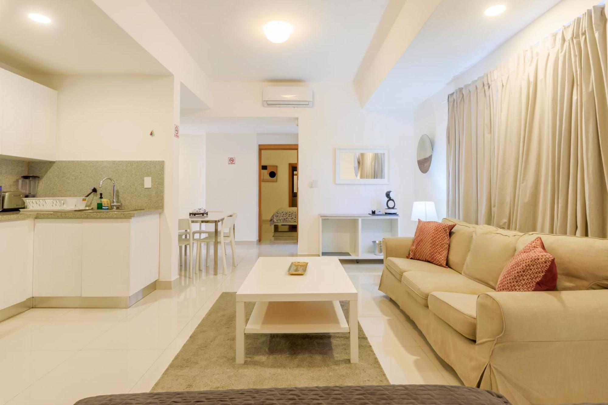 Escape Apartments, Balcony, Pool & Gym In La Julia Santo Domingo Dış mekan fotoğraf